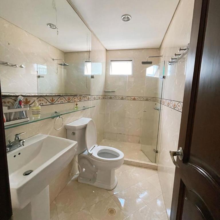 Exclusivo Apto Torres Del Lago - Apartamento de 2 dormitorios - 5