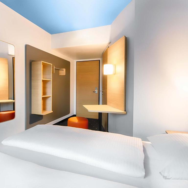 B&B Hotel Kempten - Camera Doppia con Letti Singoli - 2