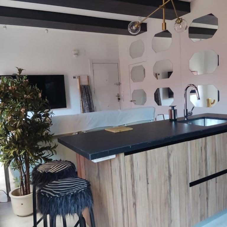 Hermanos Montaña II - Espectacular y céntrico piso - Apartamento - 4