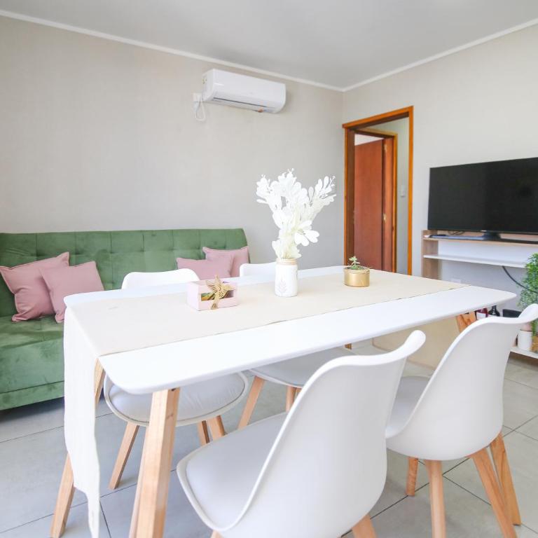 Apart céntrico 4 de ENERO II con cochera- Santa Fe - One-Bedroom Apartment - 2