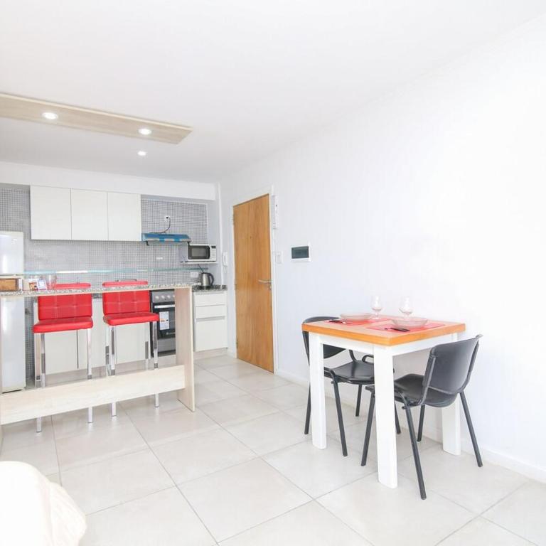 Monoambiente Urquiza I con cochera - Santa Fe - One-Bedroom Apartment - 4
