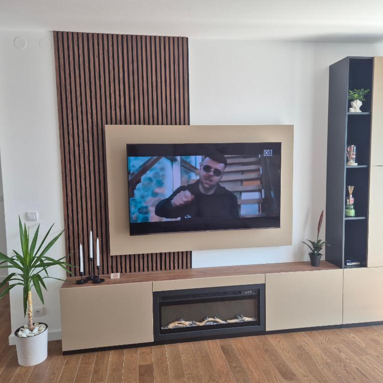 V i N Boutique Apartment - One-Bedroom Apartment - 8