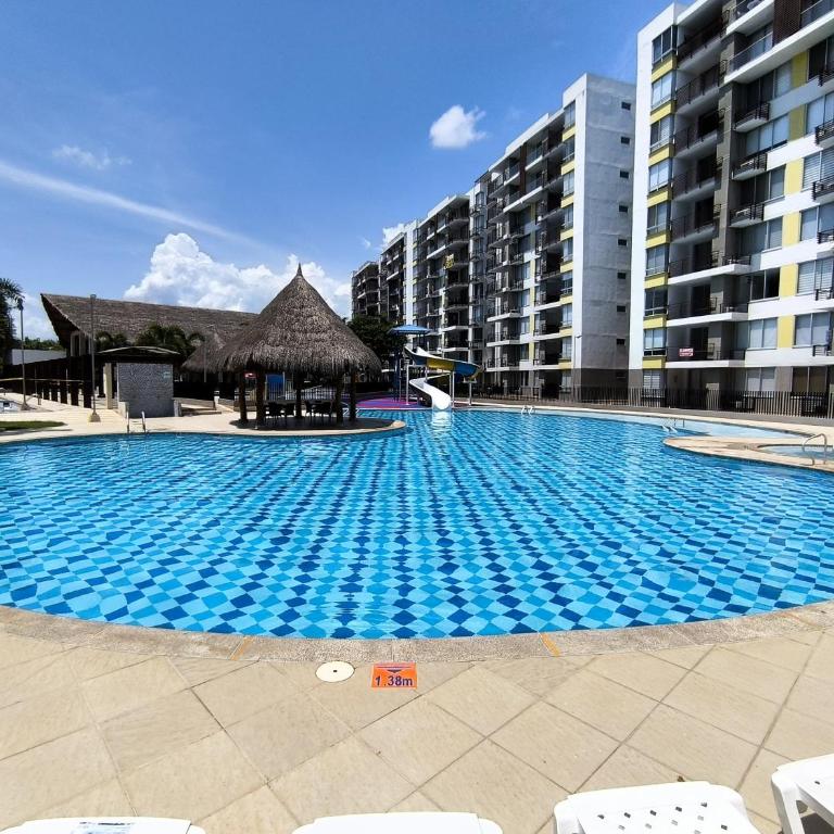 Comodo apartamento Peñazul Aldea-Ricaurte Cundinamarca - Three-Bedroom Apartment - 11