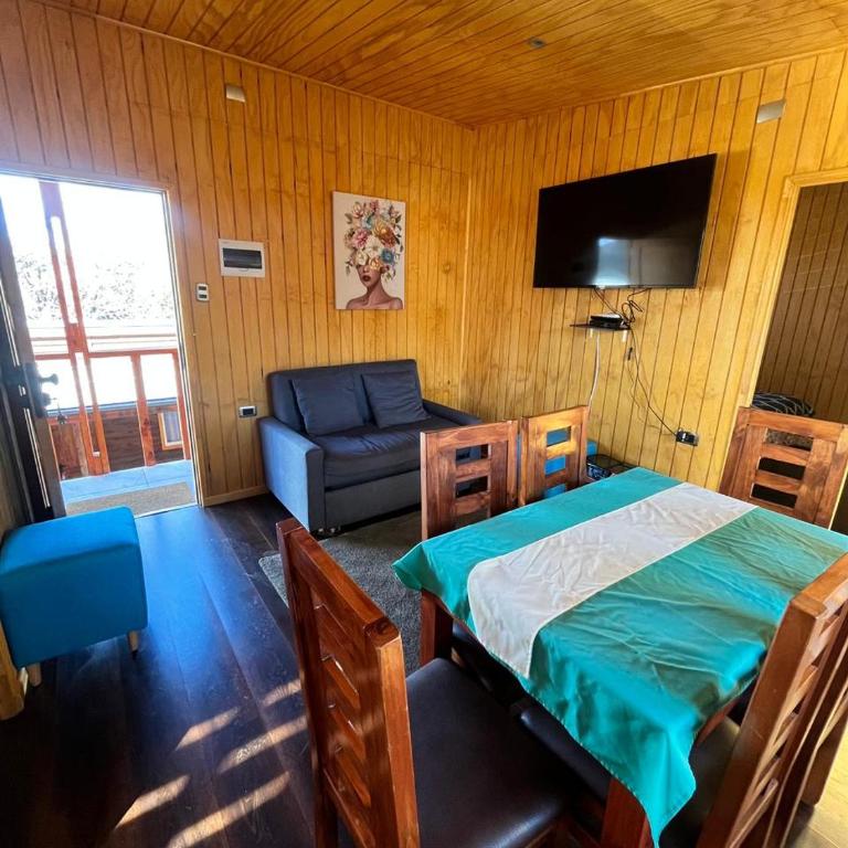 Cabañas 6 PIA - Three-Bedroom House - 1