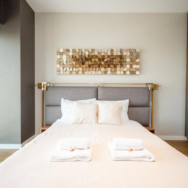Star West Luxury - One-Bedroom Apartment - 15