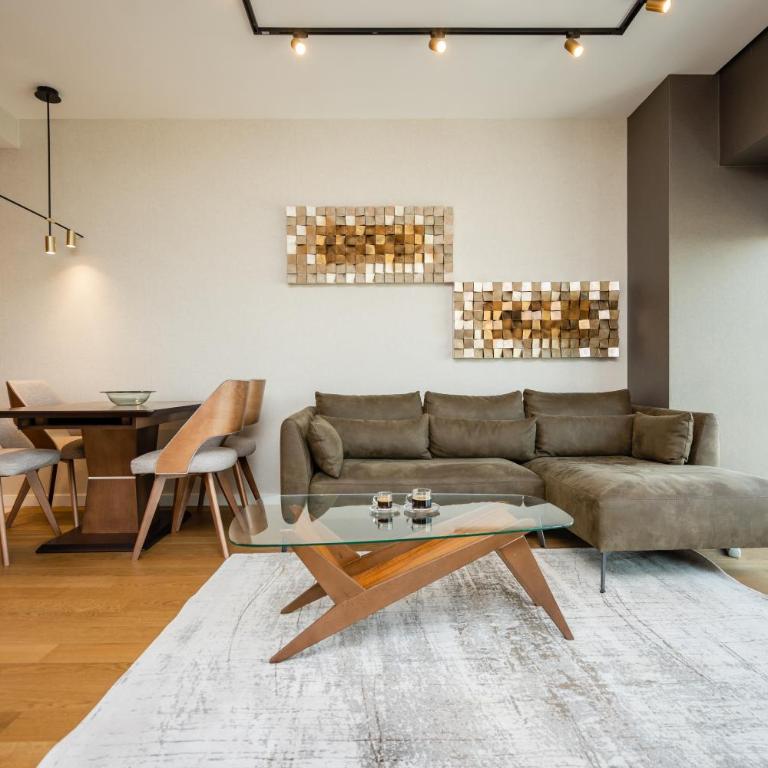 Star West Luxury - One-Bedroom Apartment - 4