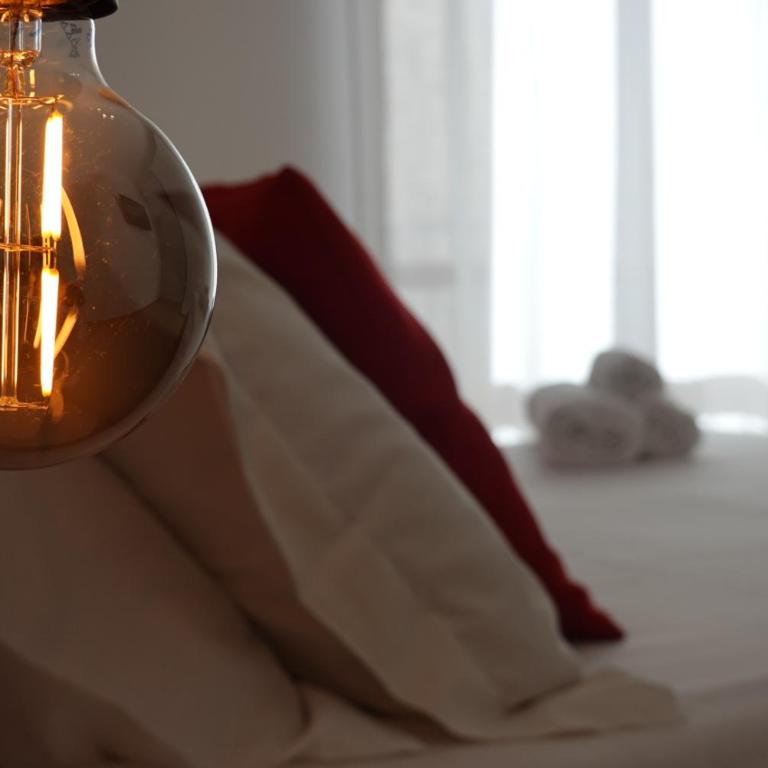 Santa Maruzza - Apartment with Balcony View, 5 Min Walk to Teatro Massimo & Cathedral - Appartamento con 2 Camere da Letto - 6