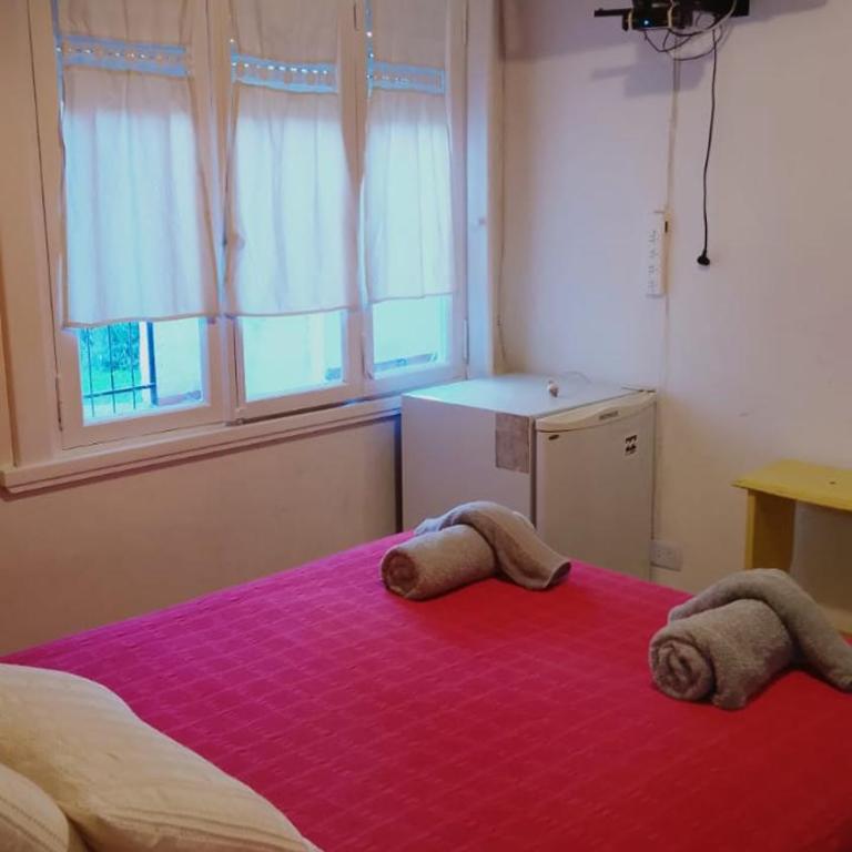 La Vecindad del Sol Depto E - Habitación con cama grande y vistas al jardín - 2