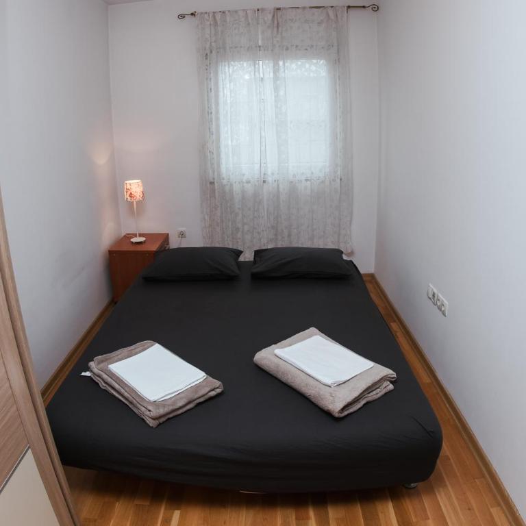 The Nexus Apartment Mostar - Two-Bedroom Apartment with Terrace - 12