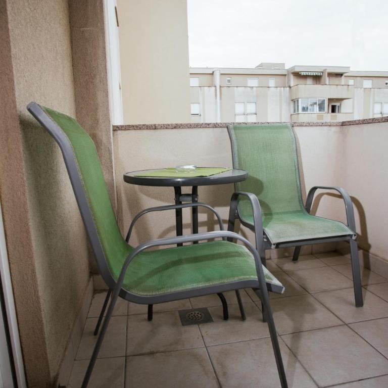 The Nexus Apartment Mostar - Two-Bedroom Apartment with Terrace - 21