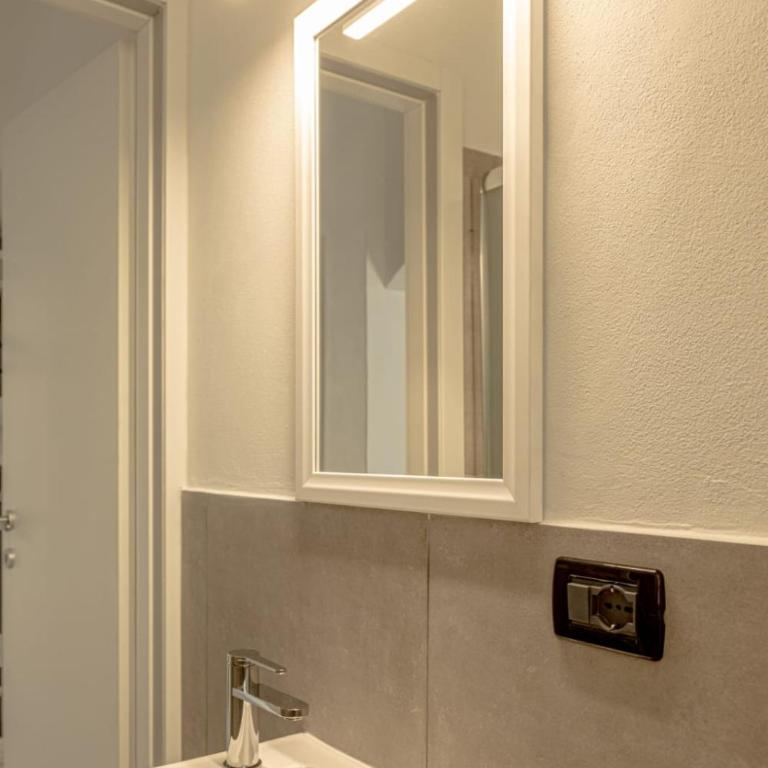 Eleganza e Comfort a Torino-Appartamento Gabriele - Appartamento Superior con 2 Camere da Letto - 26