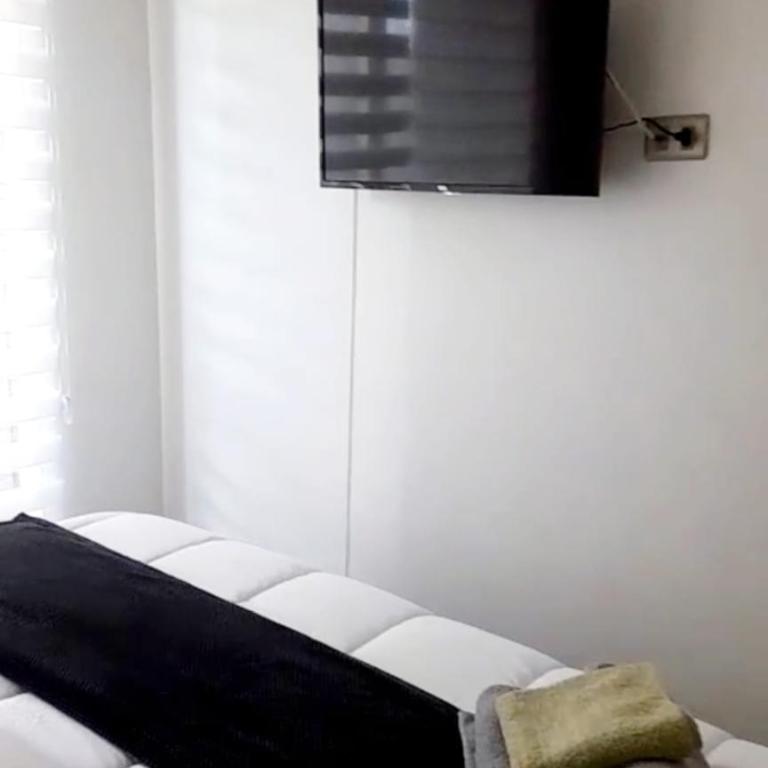 Lubeck Suite Apartament - Two-Bedroom Apartment - 3