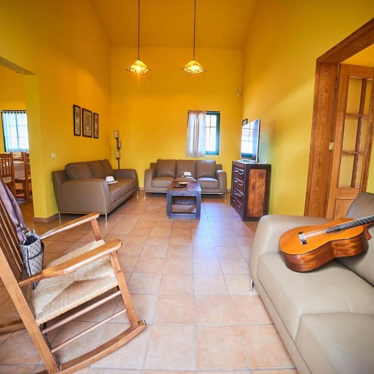 Spacious Holiday Home in La Oliva - Casa de vacaciones de 5 dormitorios - 15