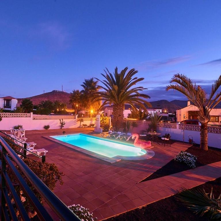 Spacious Holiday Home in La Oliva - Casa de vacaciones de 5 dormitorios - 12