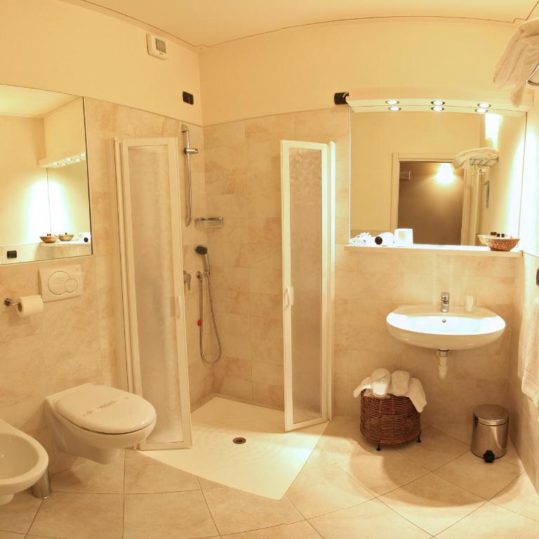 Albergo della Ceramica - Camera Standard Matrimoniale/Doppia con Letti Singoli - 6