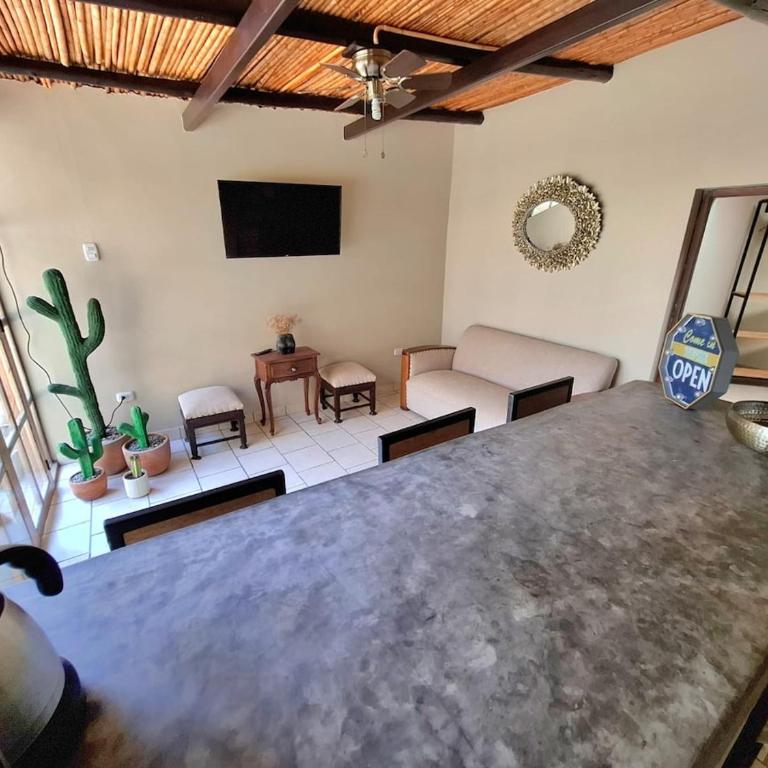 Mini-apartment near the sea with garden and grill - One-Bedroom Apartment - 1