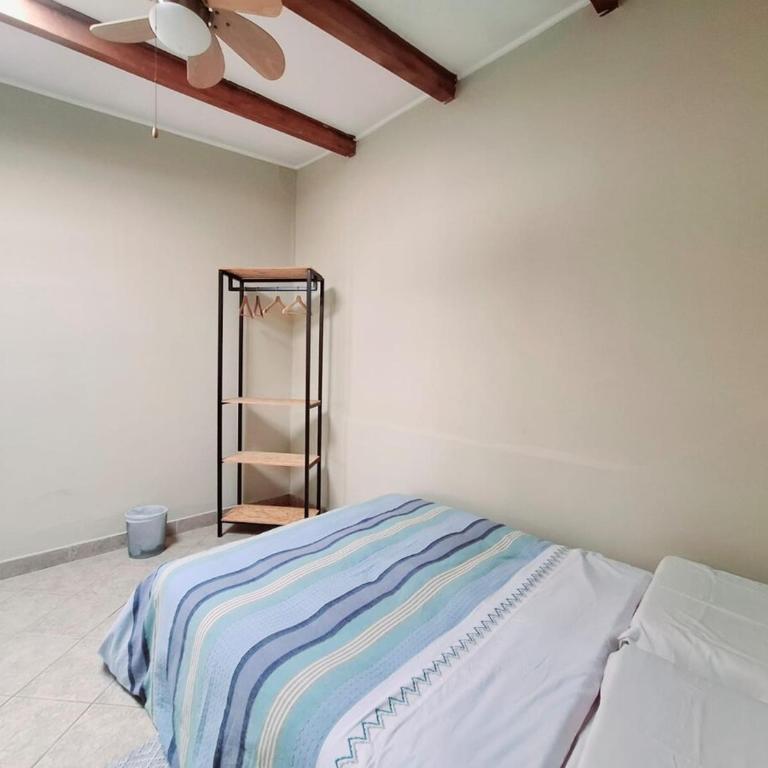 Mini-apartment near the sea with garden and grill - One-Bedroom Apartment - 10