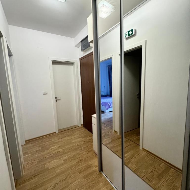 Apartment Central Budva - Two-Bedroom Apartment - 2