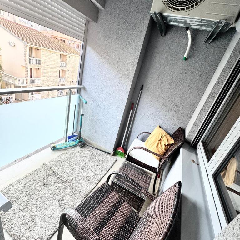 Apartment Central Budva - Two-Bedroom Apartment - 4