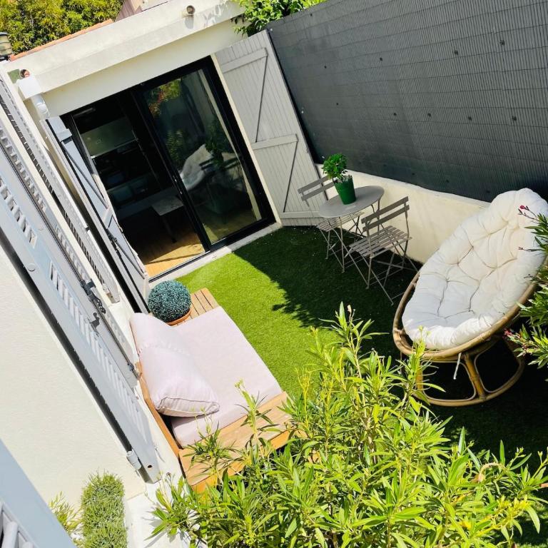 Guest House, La Treille, Marseille - Two-Bedroom Apartment - 6