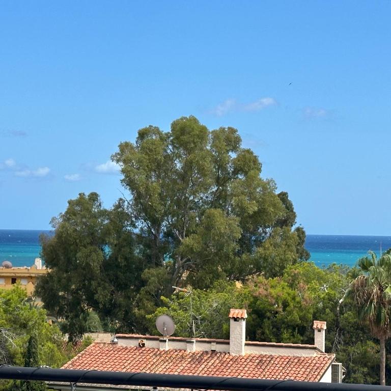 A slice of paradise in the sun with sea views - Apartamento de 2 dormitorios con balcón y vistas al mar - 1
