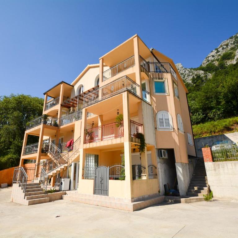 Apartments Panorama - Apartment with Sea View - 1