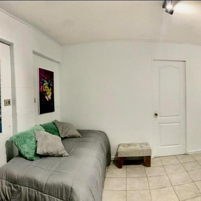Acogedora casa - Three-Bedroom House - 4