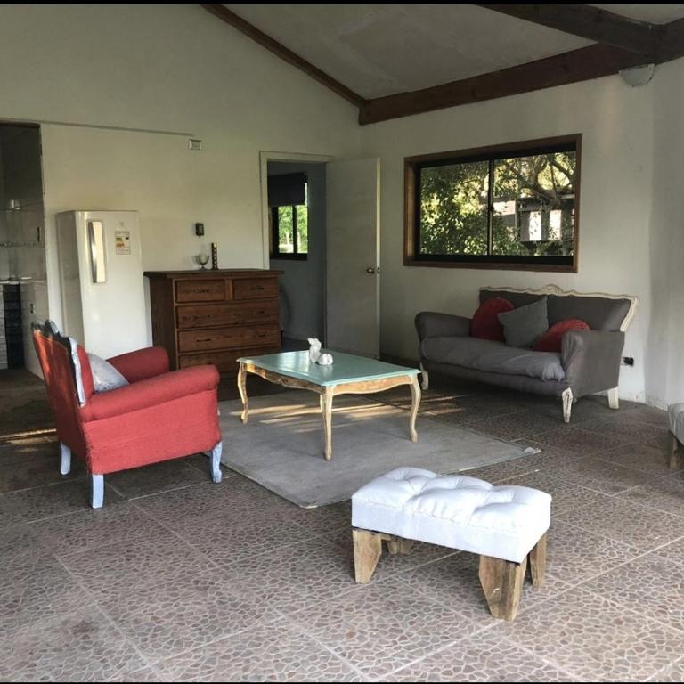 Acogedora casa - Three-Bedroom House - 5