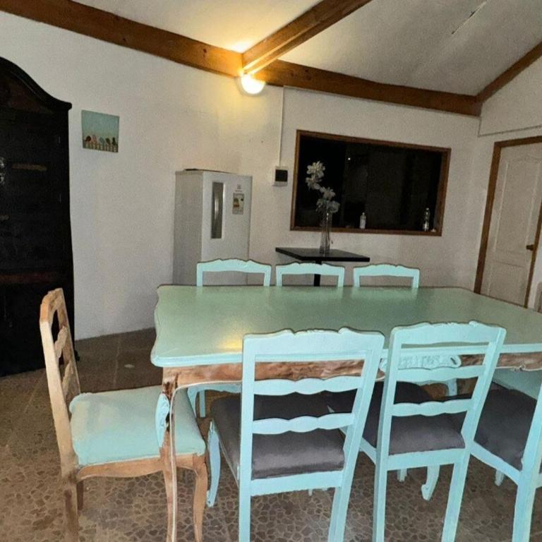 Acogedora casa - Three-Bedroom House - 6