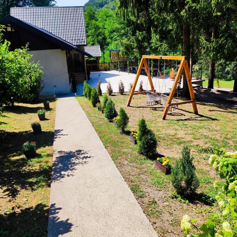 Vikendica Tuzla, Dolina mira - Vila sa 2 Spavaće Sobe - 2