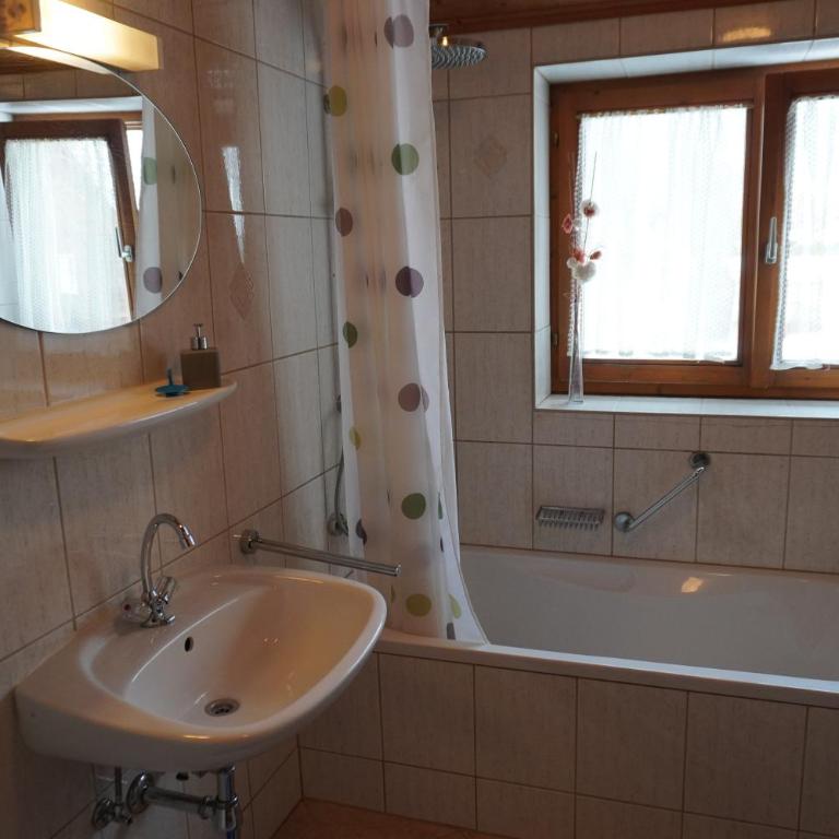 Apartment Zehentmoar - Apartment mit 3 Schlafzimmern - 3