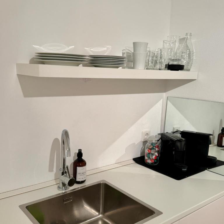 Eigene Souterrain Keller Wohnung nähe Olympiapark - von privat - Apartment mit 1 Schlafzimmer - 9