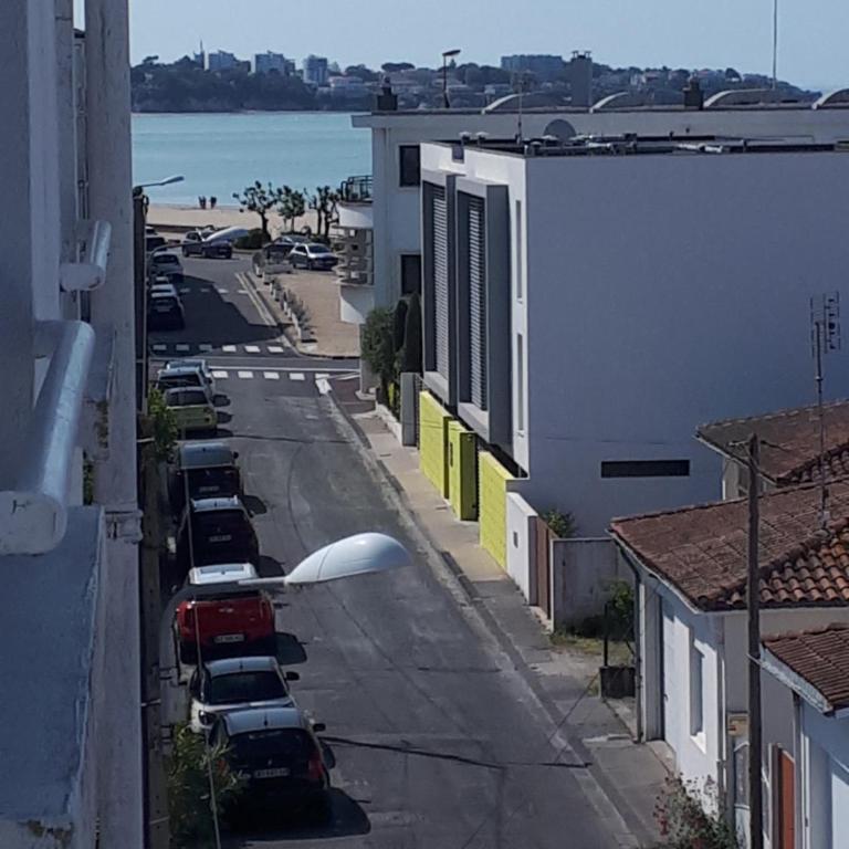 ROYAN, APPARTEMENT CENTRE VILLE, PLAGE très proche, WIFI - Appartement 1 Chambre - 4