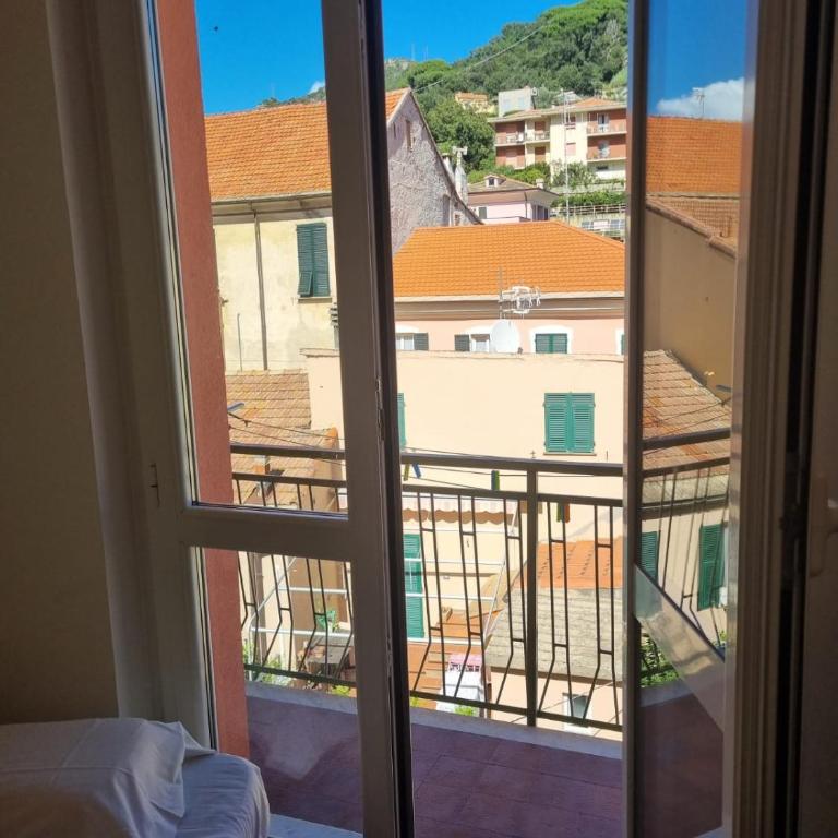 Casa Borgo Luce - Appartamento con 2 Camere da Letto - 10
