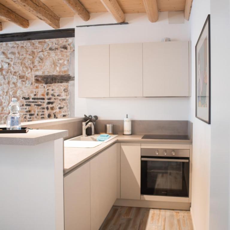Borgo Gemona Luxury Suites - Appartamento con 2 Camere da Letto - 30