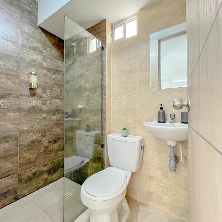 Apartamento Ideal cerca de Zona Industrial, Terminal y Centro Comercial - Two-Bedroom Apartment - 25