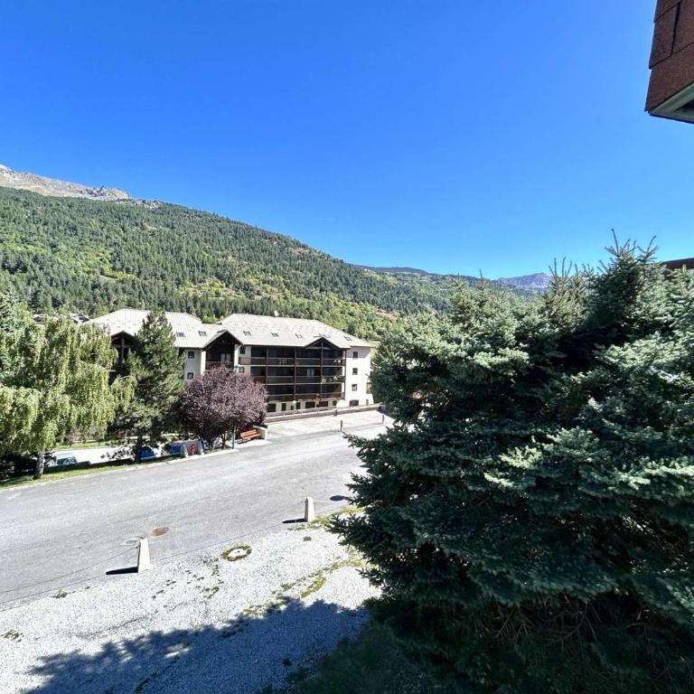 Studio 4 personnes proche des pistes à La Salle-les-Alpes - FR-1-330F-247 - Appartement - 9