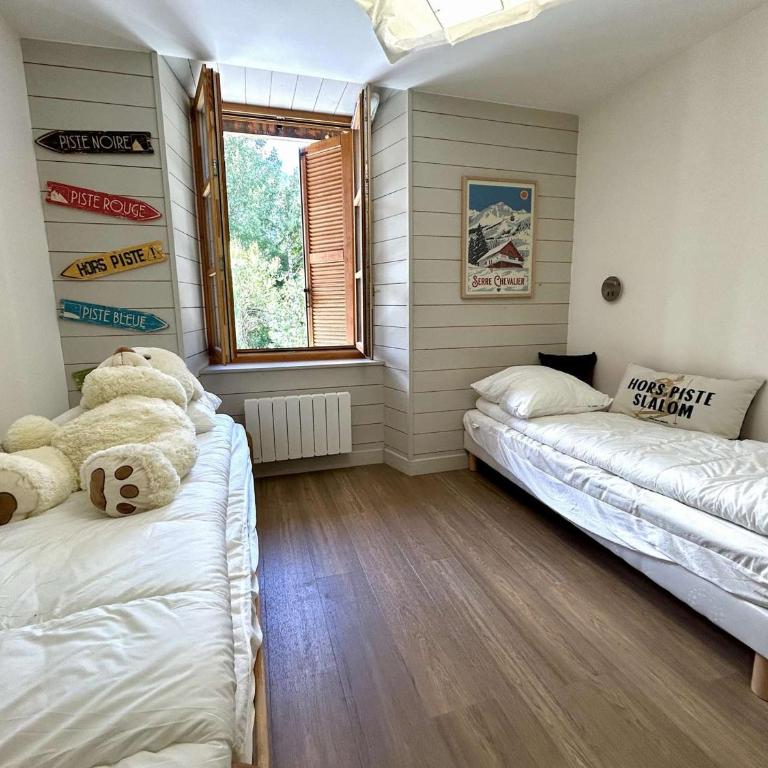 Appartement rénové 4 pièces, 6 couchages avec parking - Appartement 3 Chambres - 10