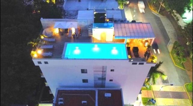 Luxury Condo in Centro Playa with Pool - One-Bedroom Apartment - 34