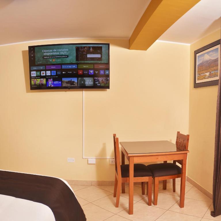Hostel Esperanza - Double Room - 11
