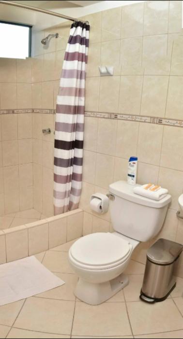 Hostel Esperanza - Comfort Triple Room with Shower - 8
