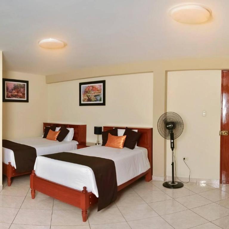 Hostel Esperanza - Comfort Triple Room with Shower - 5