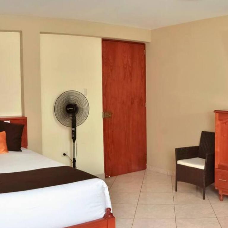 Hostel Esperanza - Comfort Triple Room with Shower - 6