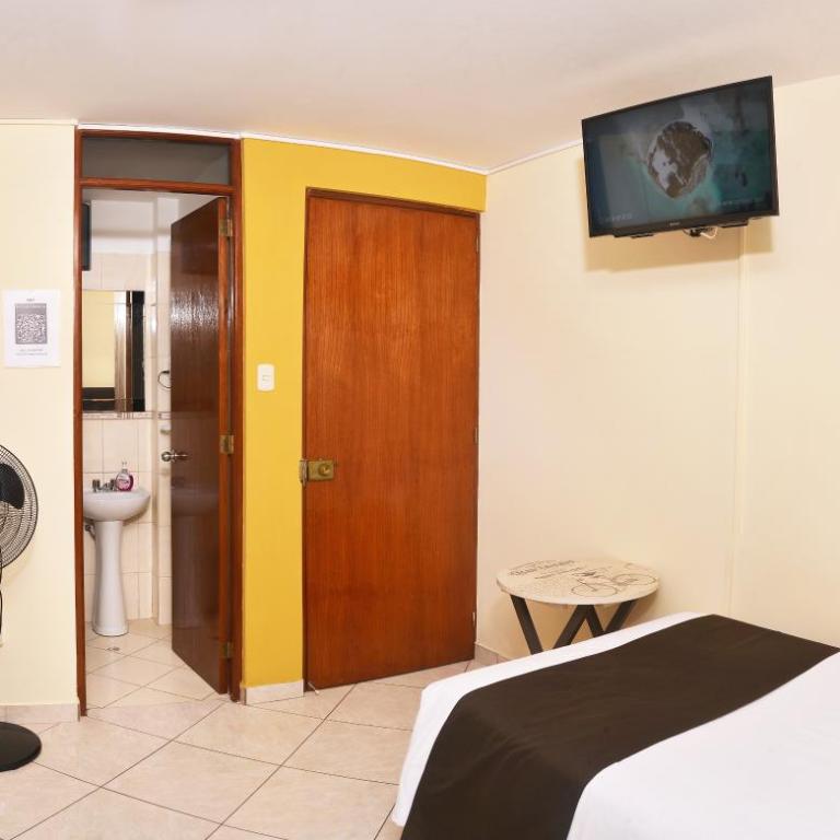 Hostel Esperanza - Double Room - 7