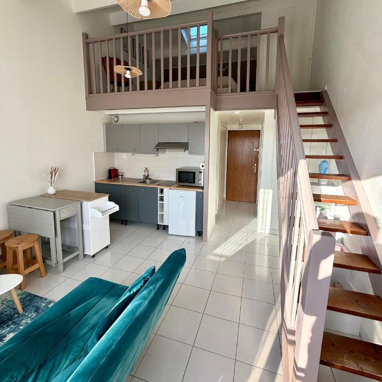 Appartement studio avec mezzanine - Apartment mit 1 Schlafzimmer - 6