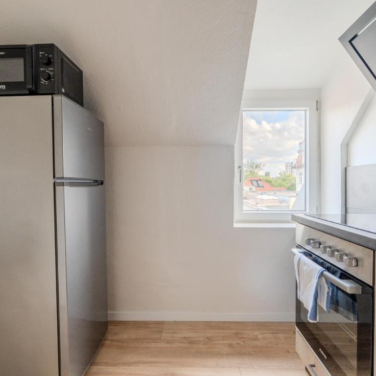 Whats-App Self-Check-IN - vibrant City Life in Graz - Apartment - 13