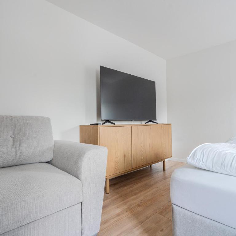 Whats-App Self-Check-IN - vibrant City Life in Graz - Apartment - 17