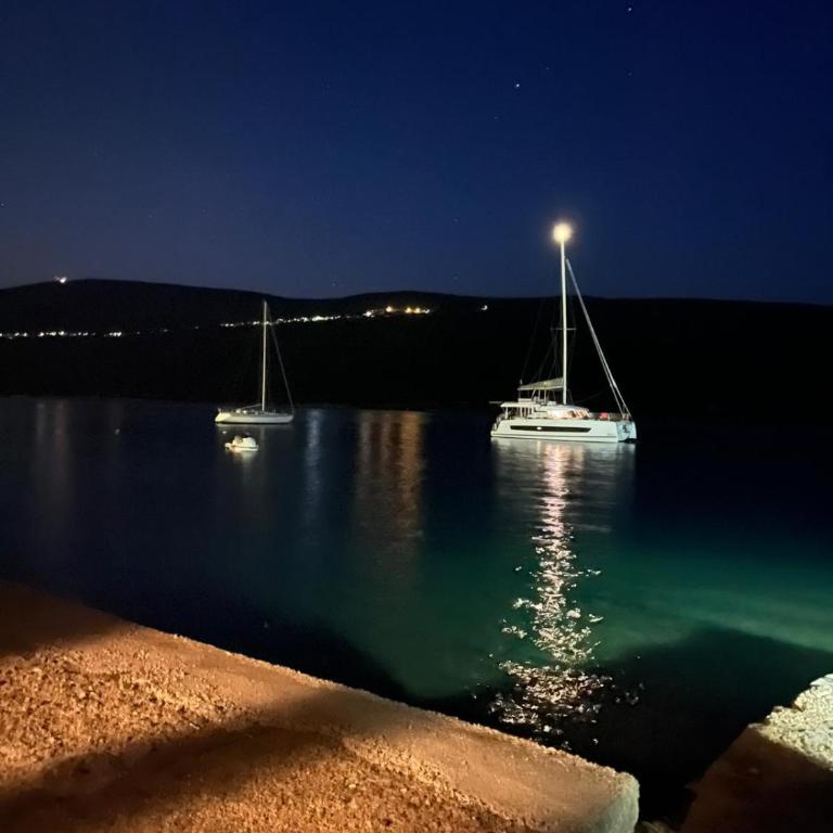 Kuća sa privatnom plazom - Apartman sa 2 Spavaće Sobe i Pogledom na More - 26