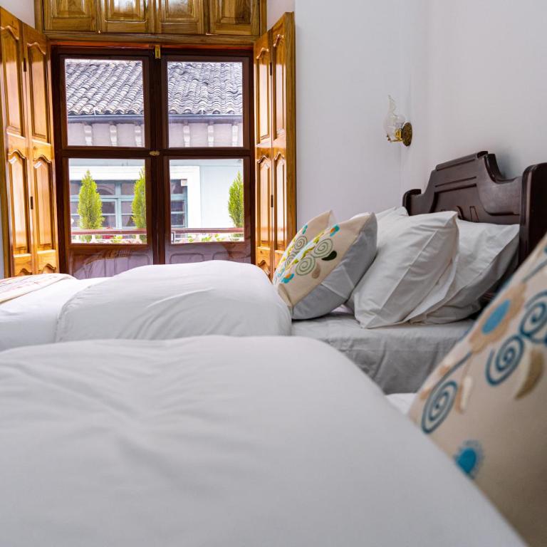 Hotel Catedral Internacional - Twin Room with Private Bathroom - 1