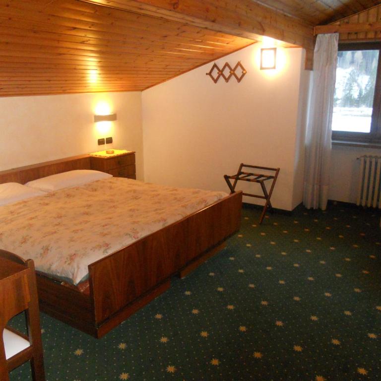 Hotel Stella Alpina - Camera Matrimoniale/Doppia con Letti Singoli con Vista Montagna - 6